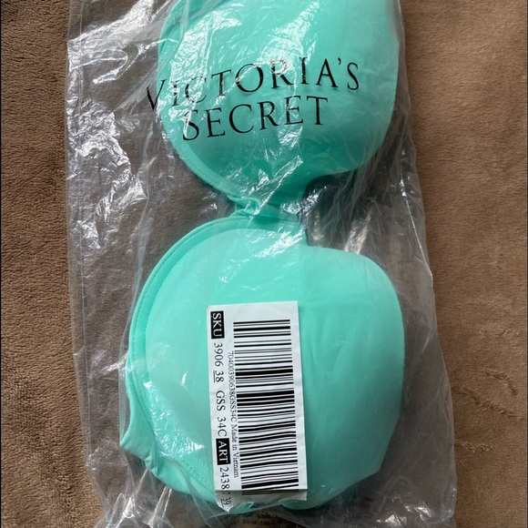 Victoria’s Secret bra T-shirt bra - Picture 5 of 6